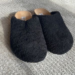 Steve Madden VESA clog size 6